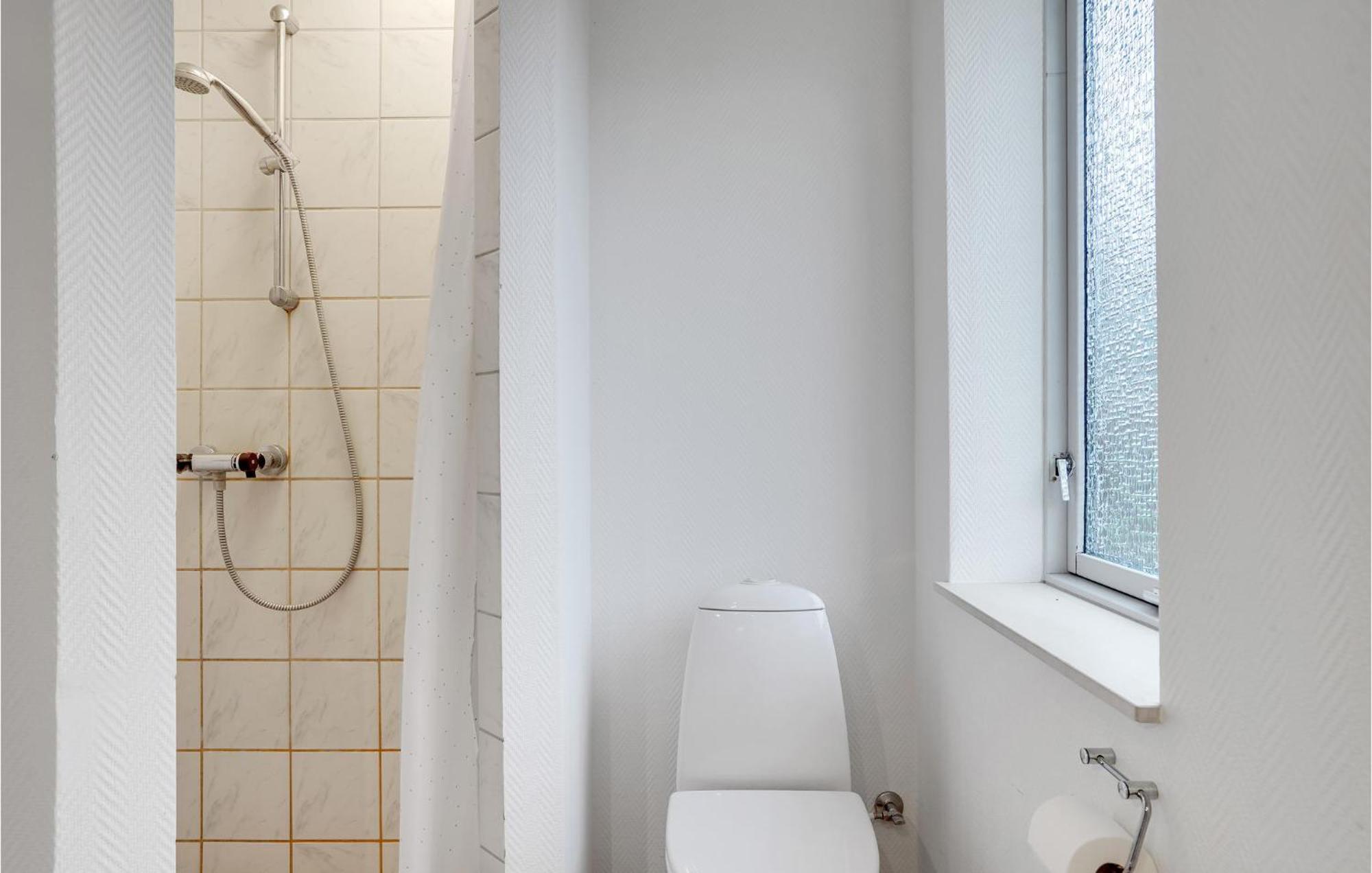 Gorgeous Home In Sunds With Kitchen Zewnętrze zdjęcie